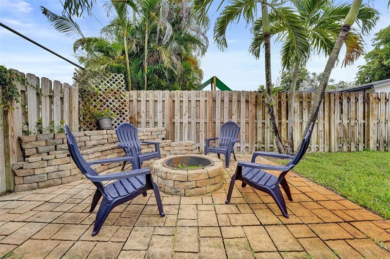 Image 8 of 33 For 5541 2nd Ct  
