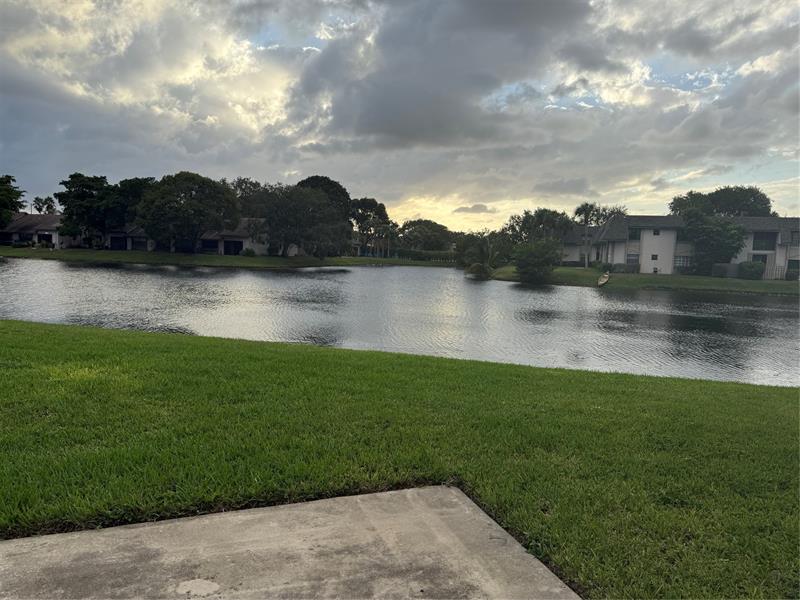 Image 8 of 8 For 3587 94th Ave  4e