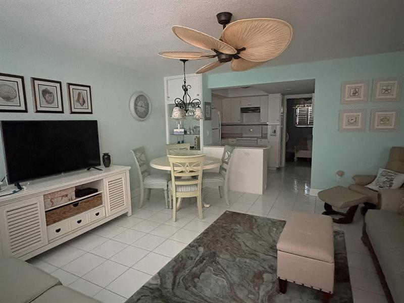 Image 9 of 63 For 1201 Riverside Dr  12b