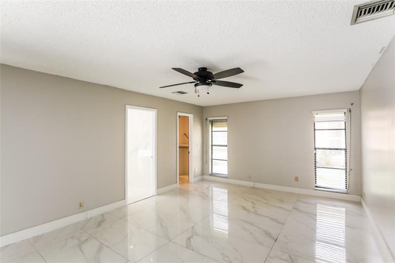 Image 13 of 18 For 9468 2nd St  