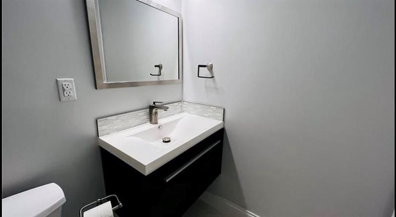 Image 16 of 65 For 732 2nd Ct  