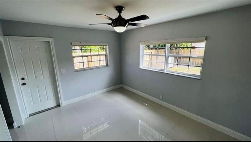 Image 22 of 65 For 732 2nd Ct  