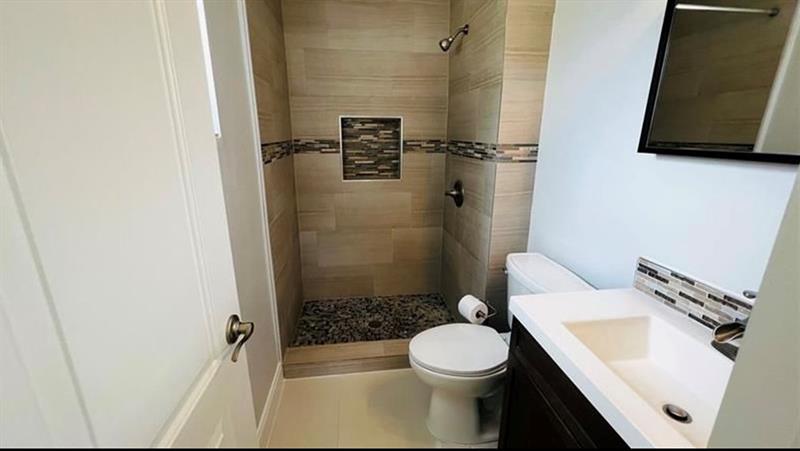 Image 25 of 65 For 732 2nd Ct  