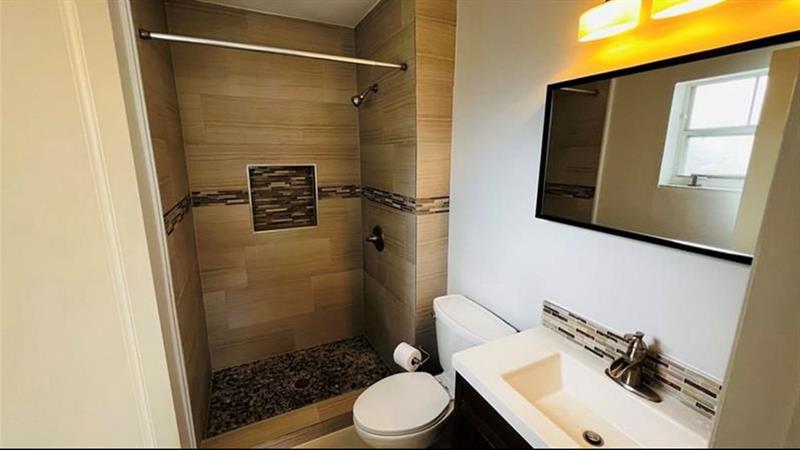 Image 28 of 65 For 732 2nd Ct  