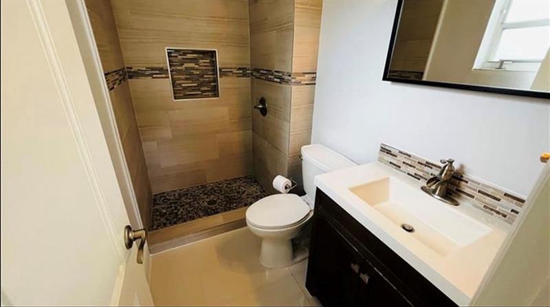 Image 31 of 65 For 732 2nd Ct  