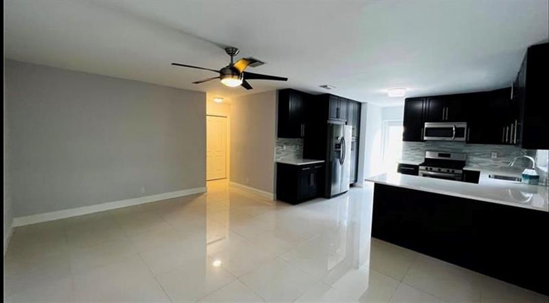 Image 7 of 65 For 732 2nd Ct  