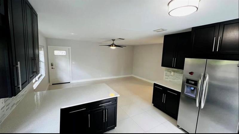 Image 8 of 65 For 732 2nd Ct  