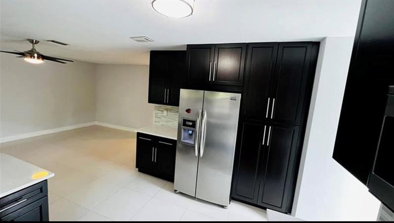 Image 9 of 65 For 732 2nd Ct  