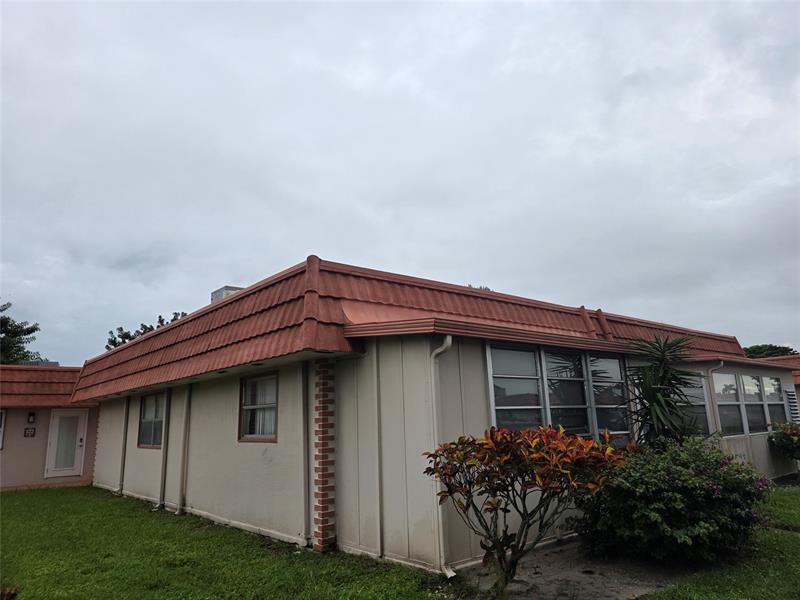 Image 4 of 15 For 123 Seville  123