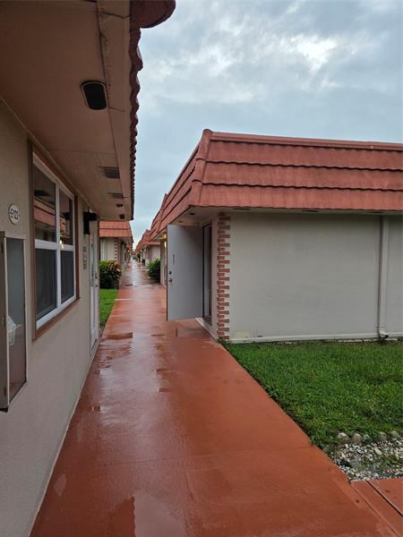 Image 5 of 15 For 123 Seville  123