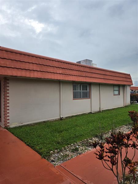 Image 6 of 15 For 123 Seville  123