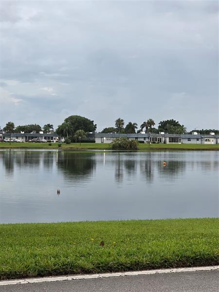 Image 8 of 15 For 123 Seville  123