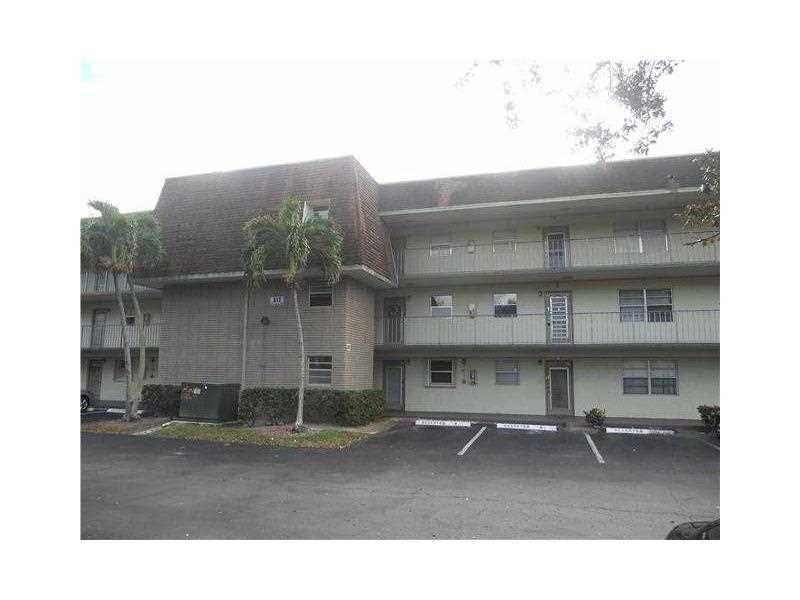 Details for 613 State Road 7  3e, Margate, FL 33068