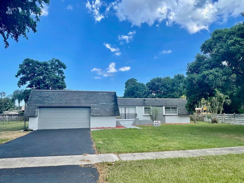 Details for 1160 69th Ave, Plantation, FL 33317