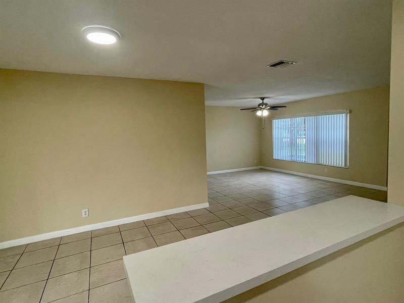 Image 7 of 24 For 1160 69th Ave