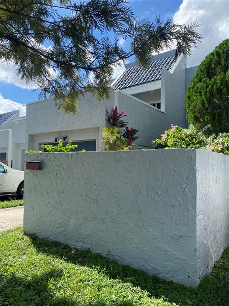 Details for 1833 58 Ave  #30, Fort Lauderdale, FL 33313
