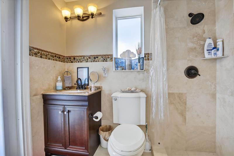 Image 23 of 55 For 9541 Sea Turtle Dr
