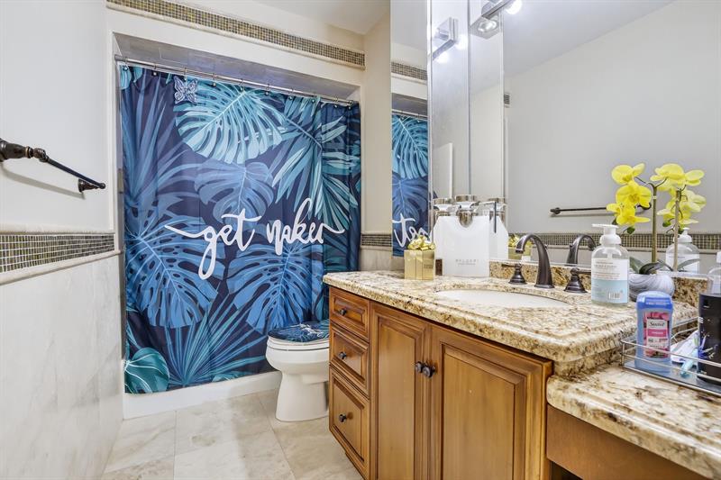 Image 24 of 55 For 9541 Sea Turtle Dr