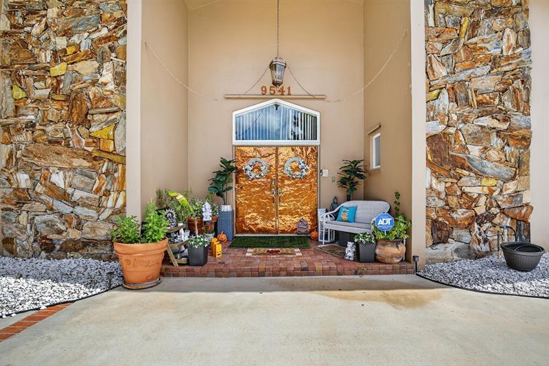 Image 3 of 55 For 9541 Sea Turtle Dr
