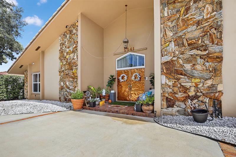 Image 51 of 55 For 9541 Sea Turtle Dr