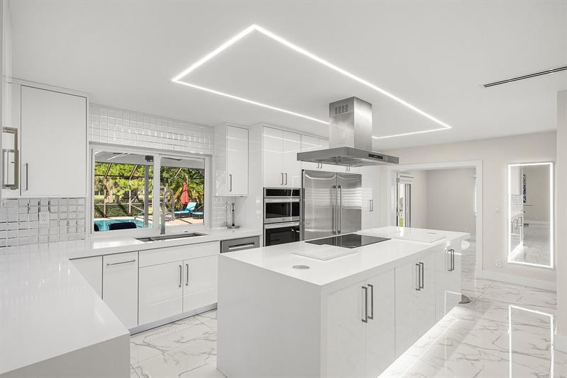 Details for 10603 Boca Woods Lane, Boca Raton, FL 33428