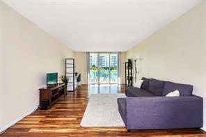 Image 12 of 38 For 19380 Collins Ave  212