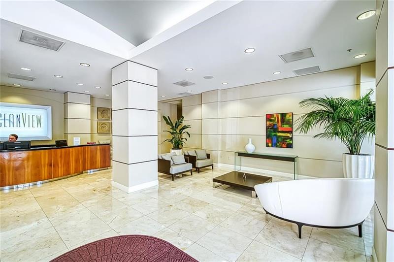Image 31 of 38 For 19380 Collins Ave  212
