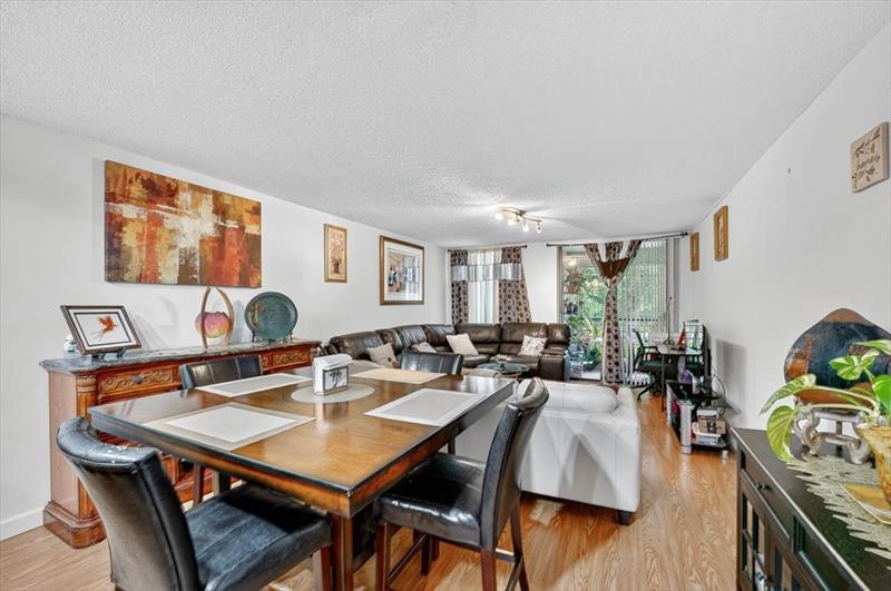 Image 10 of 30 For 7950 Mcnab Rd  302