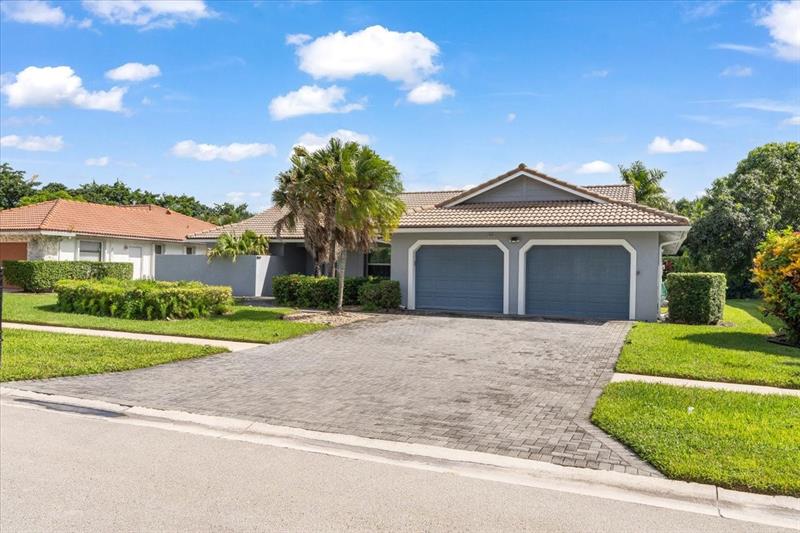 Details for 10082 Harbourtown Ct, Boca Raton, FL 33498