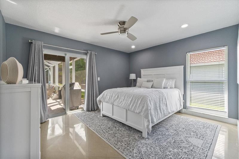 Image 31 of 40 For 10082 Harbourtown Ct