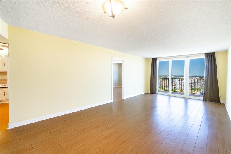 Image 11 of 35 For 101 Briny Ave  2509