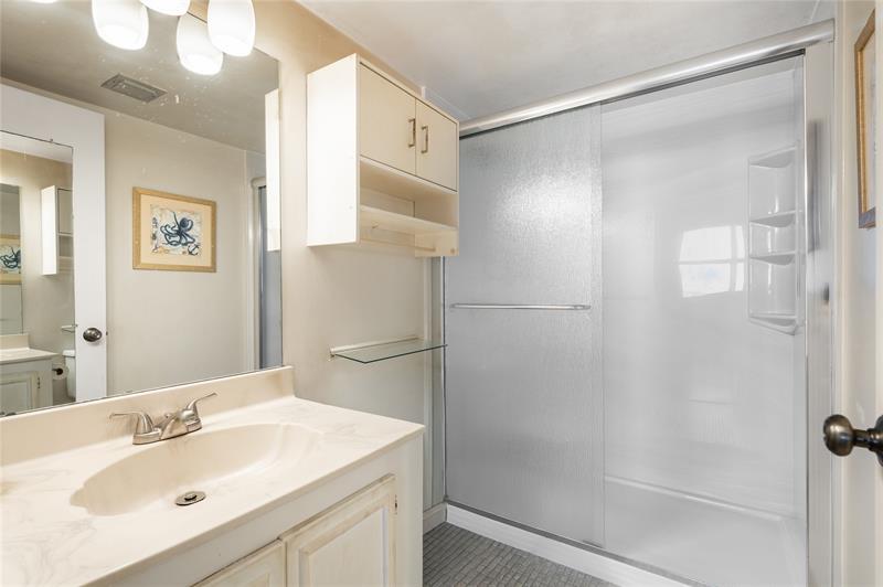 Image 22 of 35 For 101 Briny Ave  2509
