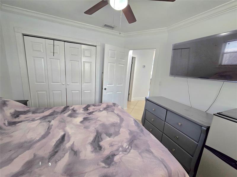 Image 16 of 16 For 6138 Southgate Blvd