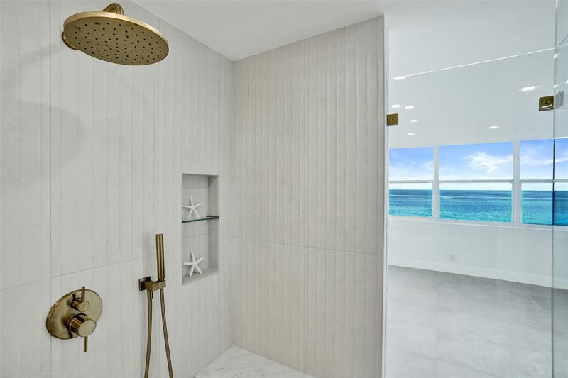 Image 21 of 74 For 209 Fort Lauderdale Beach Blvd  6b