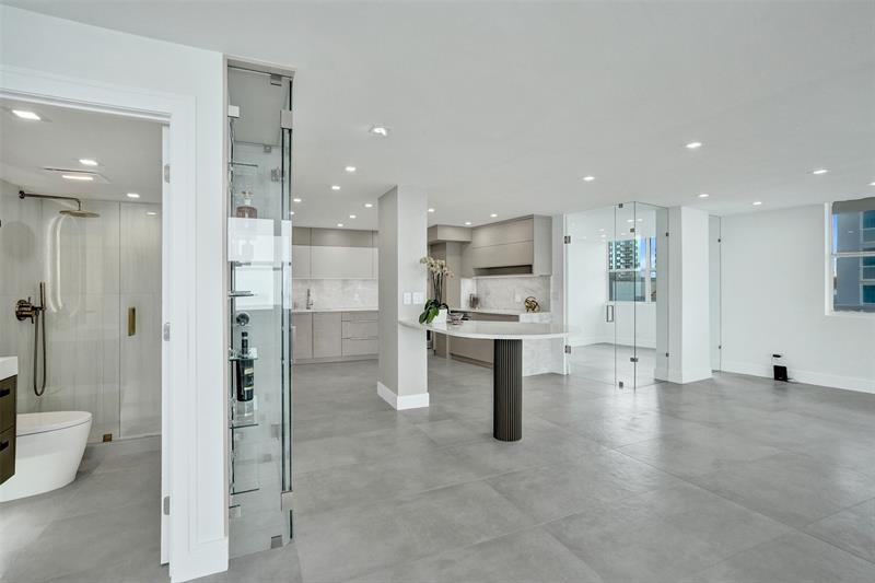 Image 28 of 74 For 209 Fort Lauderdale Beach Blvd  6b