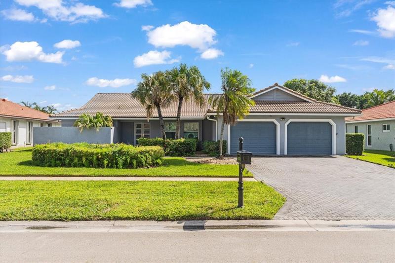 Details for 10082 Harbourtown Ct, Boca Raton, FL 33498