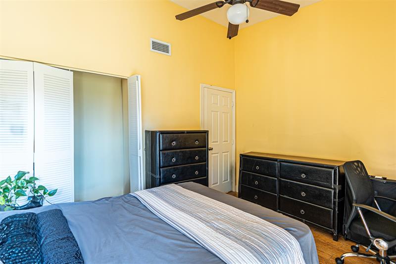 Image 20 of 30 For 2339 15th St  28