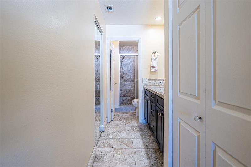 Image 29 of 30 For 2339 15th St  28