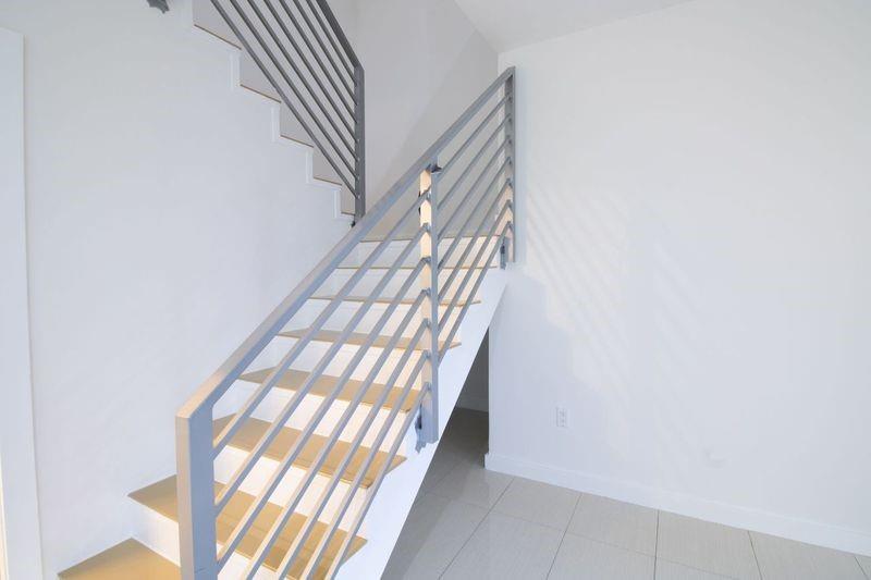 Image 15 of 29 For 424 16th Street