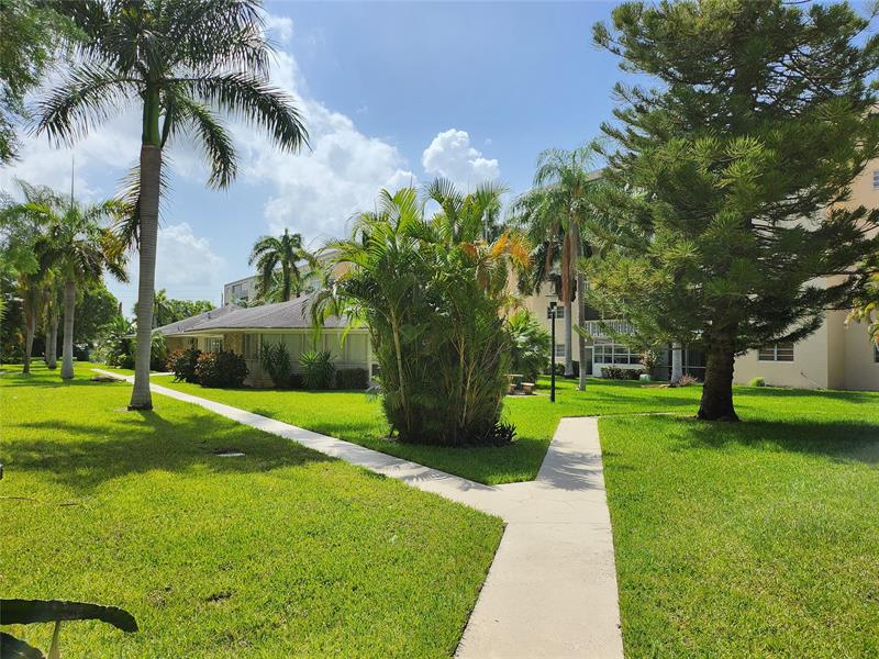 Image 33 of 39 For 219 14th Ave