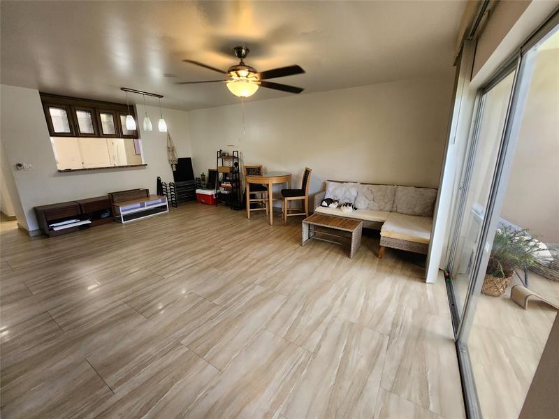 Image 9 of 39 For 219 14th Ave