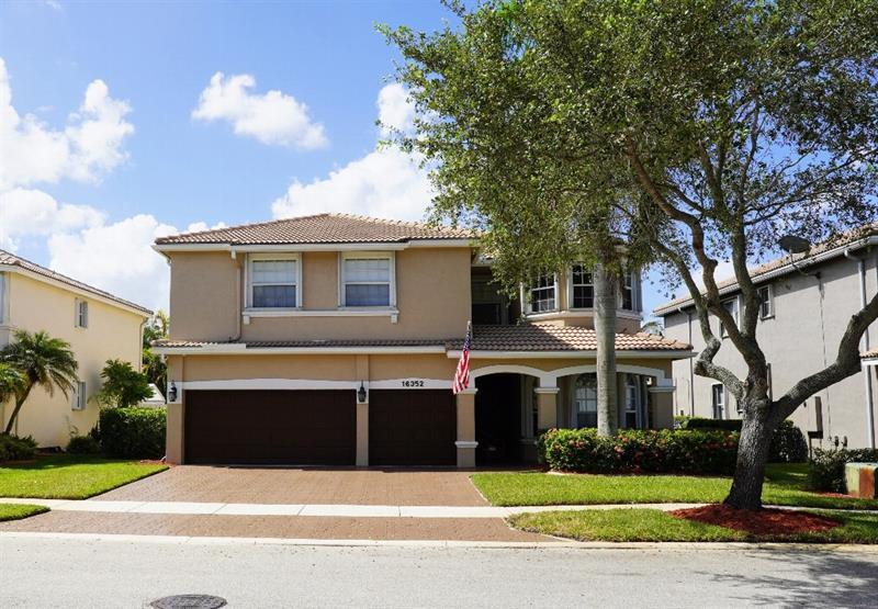 Details for 16352 14th St, Pembroke Pines, FL 33027