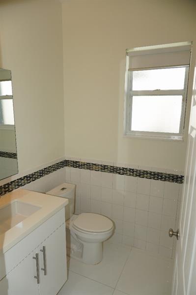 Image 21 of 50 For 16352 14th St