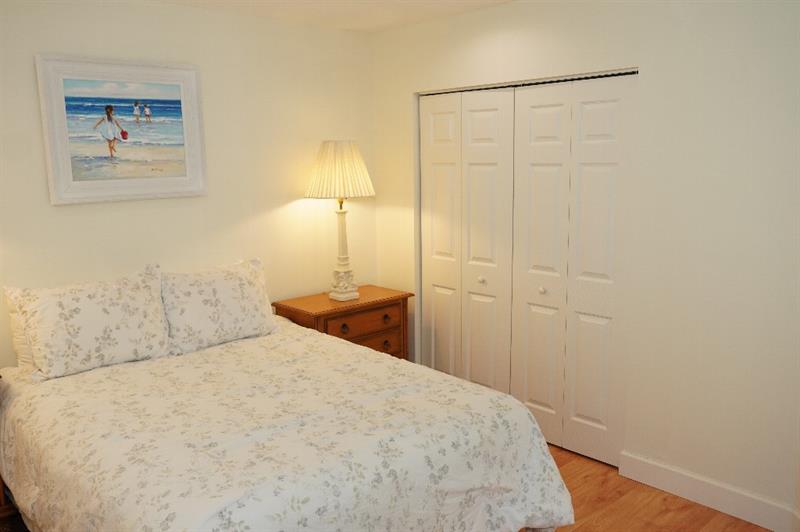 Image 41 of 50 For 16352 14th St