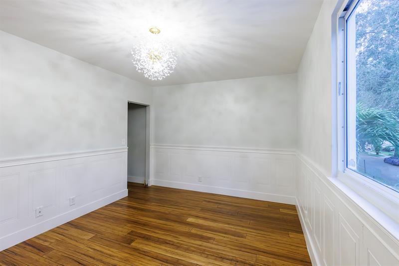 Image 26 of 36 For 4080 Lansing Ave