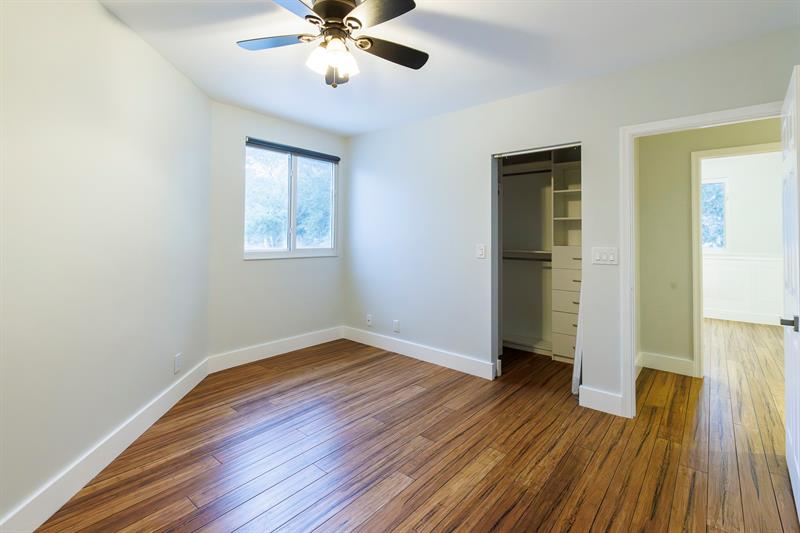 Image 28 of 36 For 4080 Lansing Ave