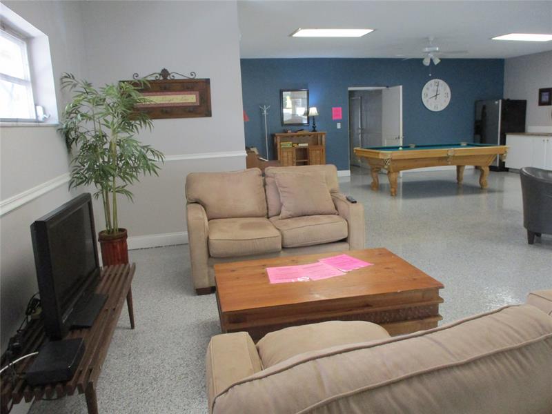 Image 15 of 17 For 5800 Margate Blvd  722