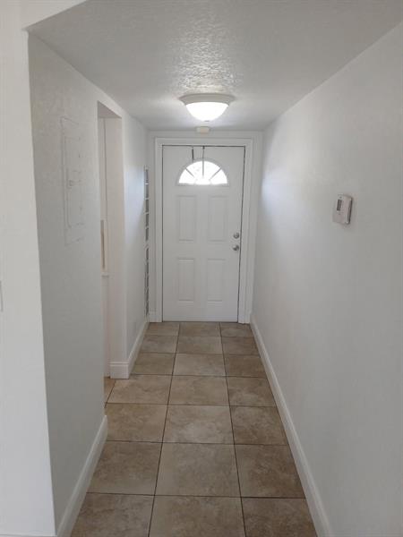 Image 6 of 17 For 5800 Margate Blvd  722