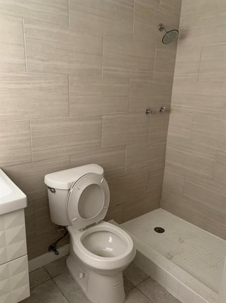 Image 8 of 8 For 790 46th Ct  2