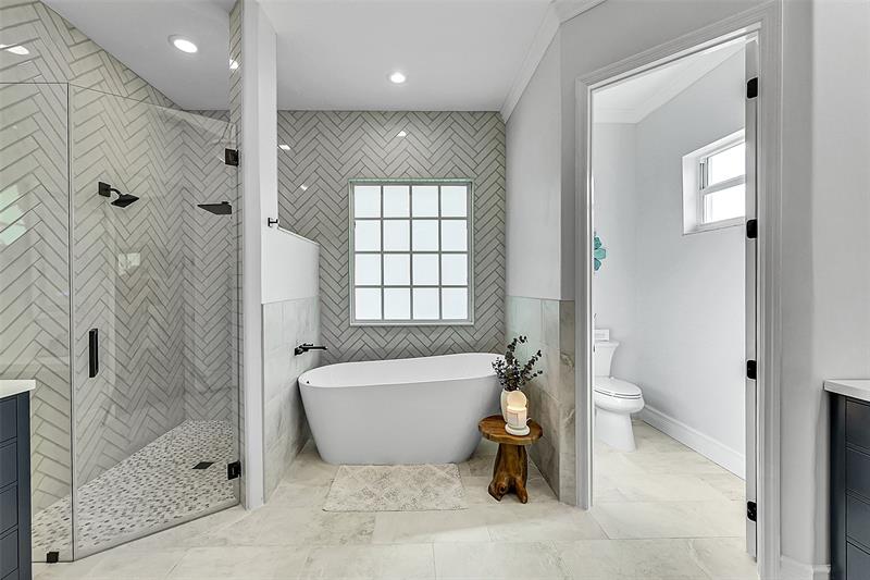 Image 27 of 61 For 12235 49th St